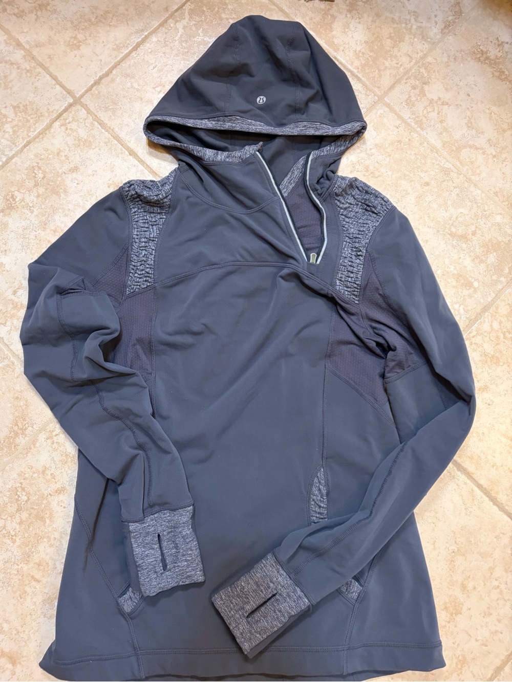 lululemon athletica Women's Hooded Pullover Jacket - Dark Gray